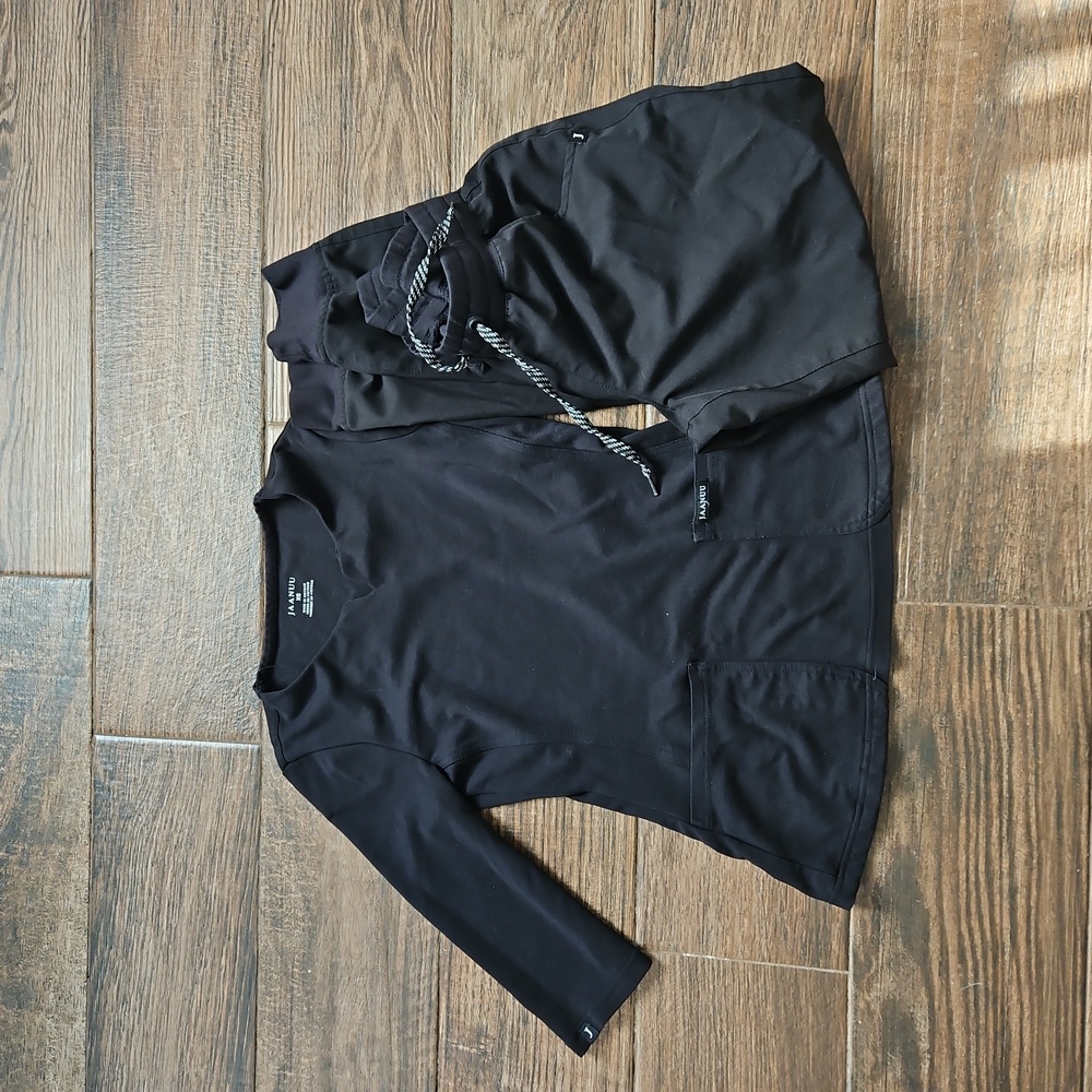 Xs Jaanuu set